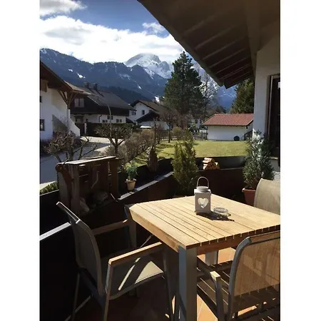 Valley Station Modern Retreat بيت للعطل جارمش بارتنكيرشن